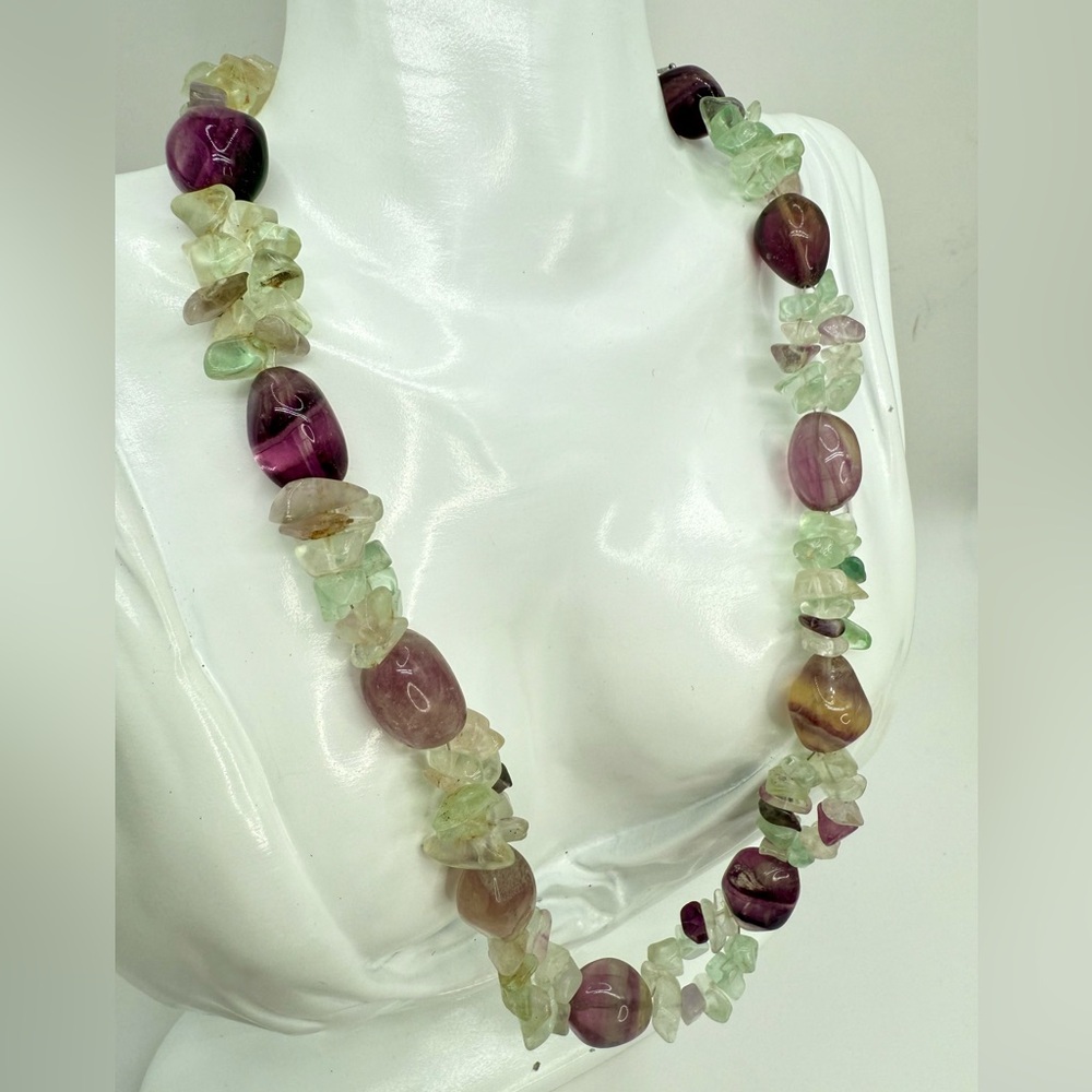 Vintage Rainbow Fluorite Crystal Beaded Necklace – Toggle Clasp – 20” – 106g - Picture 3 of 16